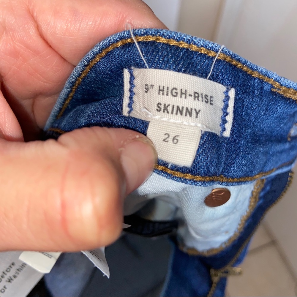 Madewell Blue Distressed 9” High Rise Skinny Jean - Picture 11 of 11